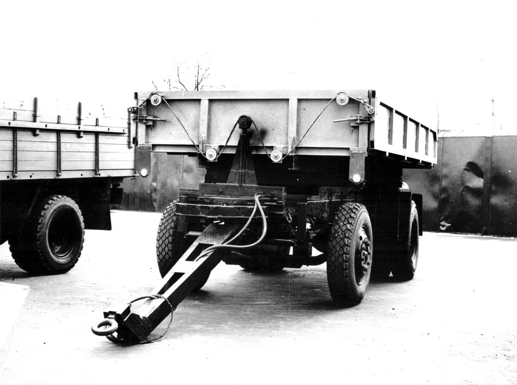 Причіп-самоскид ПС-10,