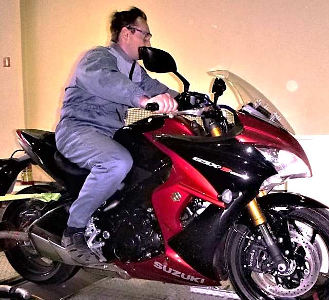 Випробовування мотоцикла на відповідність вимогам Правил ООН № 40